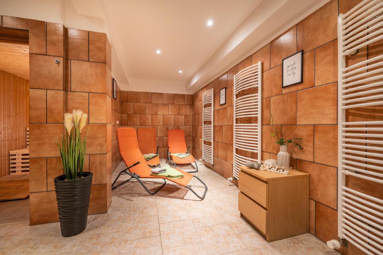 Aparthotel Haus Ferienglück 3*